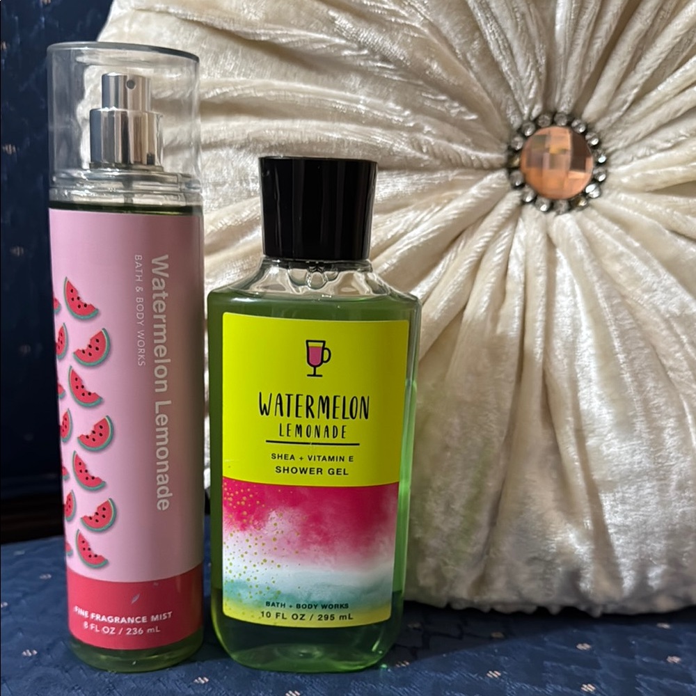 Bath & Body Works Watermelon Lemonade Set - Pink & Green - Picture 1 of 1